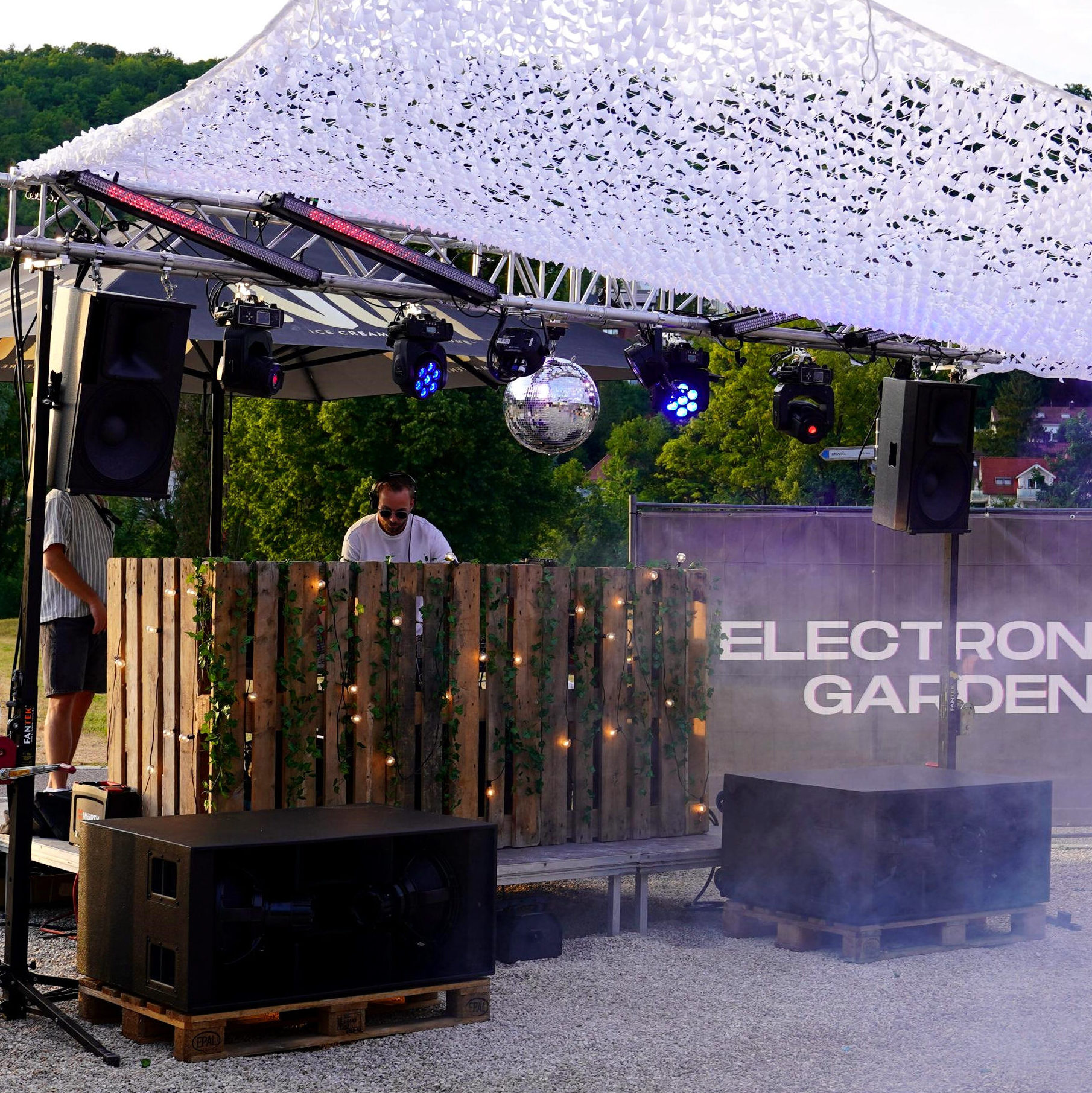 Electronic Garden 3.0